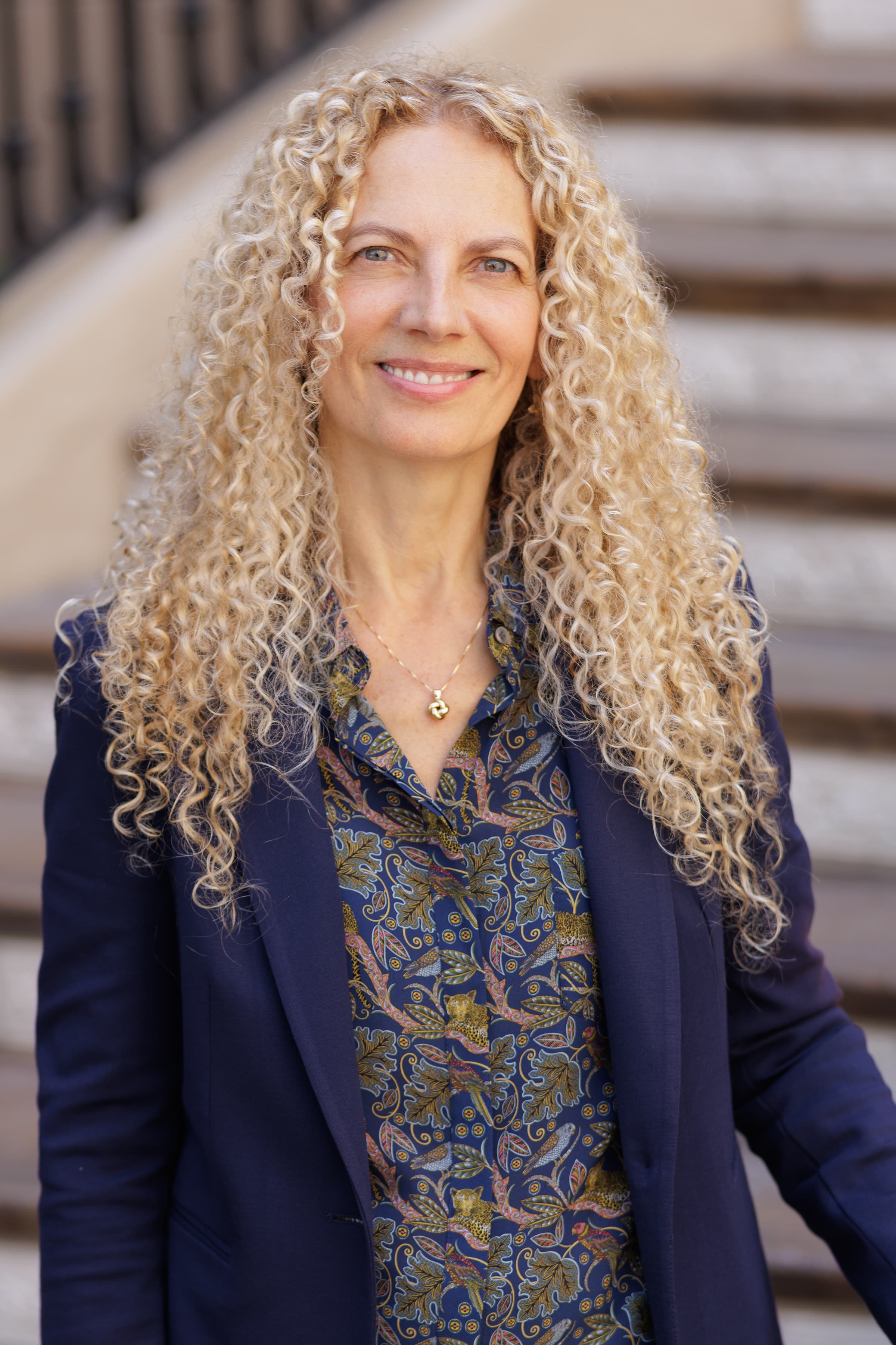 Iulia — Life & Career Coach